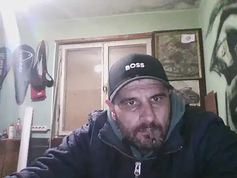 Snapshot of specialgogor chatting on January 13, 1:45 am specialgogor online show from January 13, 1:45 am