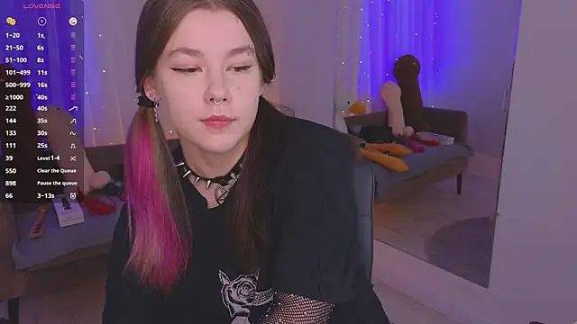 Mira Falls online show from March 28, 5:51 am