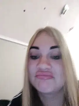 Amy Kissy online show from September 18, 7:16 pm