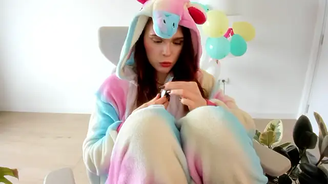 Snapshot of Pokemeboy chatting on March 30, 1:23 pm Pokemeboy online show from March 30, 1:23 pm