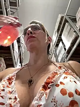 Snapshot of Gatitacarlita chatting on January 11, 8:43 pm Gatitacarlita online show from January 11, 8:43 pm