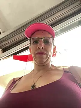 Snapshot of Gatitacarlita chatting on January 29, 3:58 pm Gatitacarlita online show from January 29, 3:58 pm