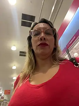 Snapshot of Gatitacarlita chatting on January 9, 10:44 pm Gatitacarlita online show from January 9, 10:44 pm