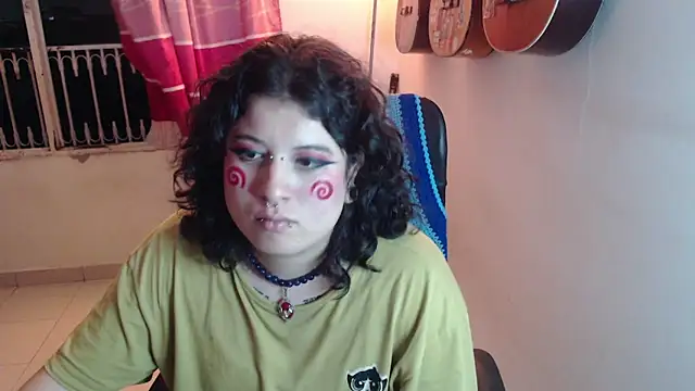 Smoke trip Alicia online show from October 10, 5:06 am