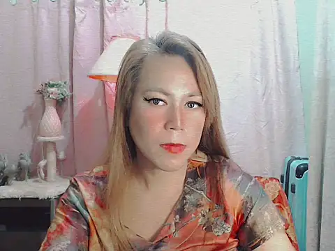 Snapshot of shanecummer chatting on October 4, 1:42 pm shanecummer online show from October 4, 1:42 pm