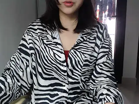 Bigg Pussyy Catt online show from January 16, 8:00 am