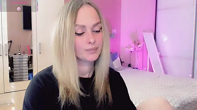 Libby Nora online show from May 14, 11:50 am