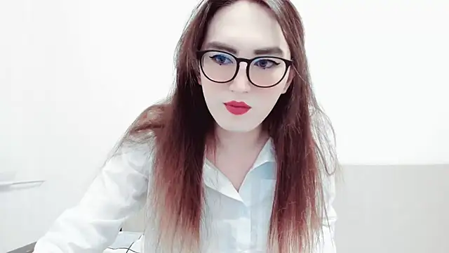 MinniMaksy online show from December 7, 8:55 am