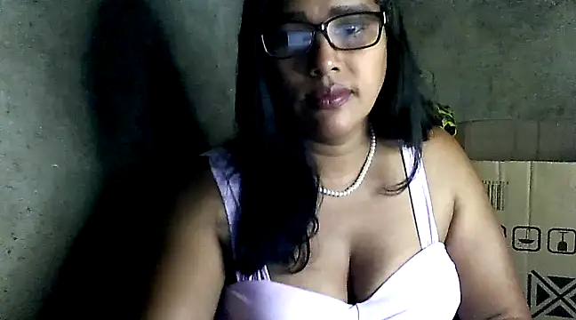 Damita999 online show from January 8, 9:21 am