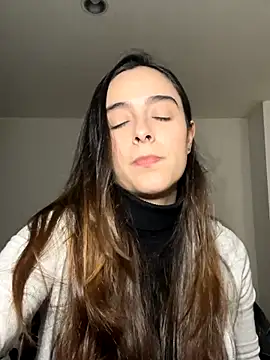 swrennn19 online show from September 12, 7:14 pm