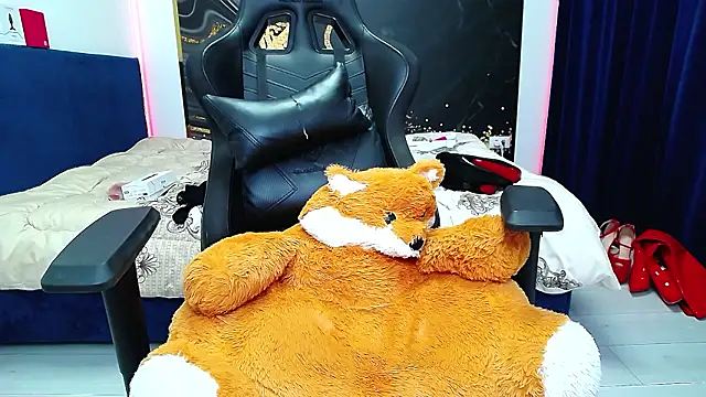 FlirtDeea online show from March 5, 4:03 pm