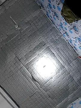 XXLorie 02 online show from February 24, 2:31 am