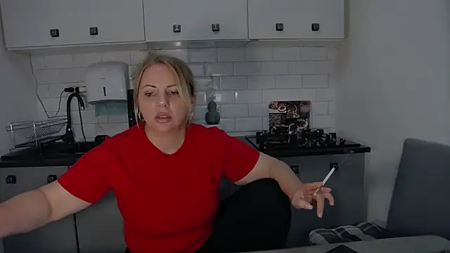 Snapshot of erikaerika chatting on September 29, 9:58 am erikaerika online show from September 29, 9:58 am