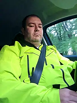 Andrew1900529 online show from October 2, 5:14 am