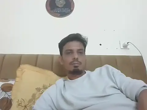 Snapshot of Talha266 chatting on May 15, 7:10 pm Talha266 online show from May 15, 7:10 pm