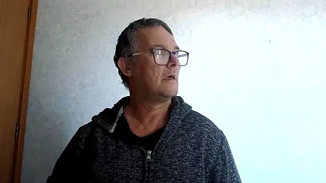 bigballnz online show from March 12, 7:06 pm