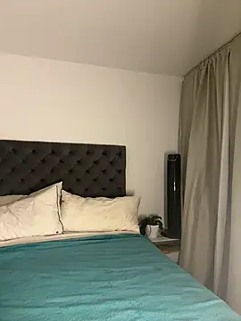 kamivolkano online show from September 23, 11:52 pm