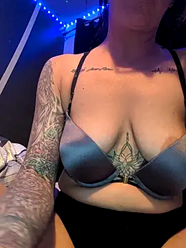 Snapshot of Jennababee chatting on March 29, 3:39 am Jennababee online show from March 29, 3:39 am