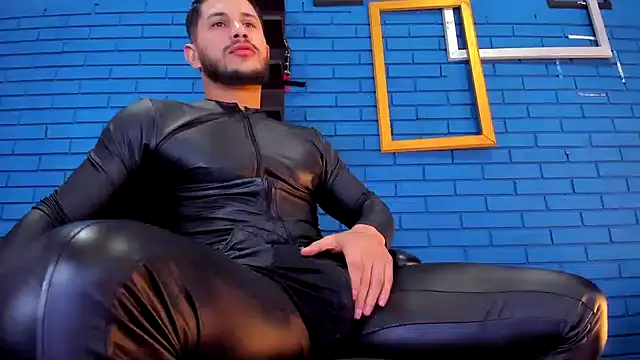 TheIan26 online show from December 21, 7:49 pm