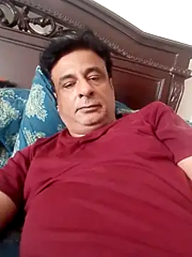 desipapaxxx online show from October 20, 7:20 am