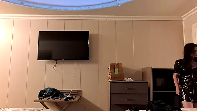 AerobicSleeve online show from December 14, 5:35 am