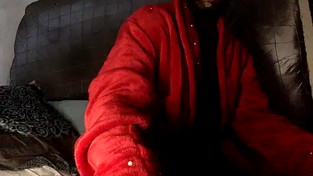 Snapshot of MrRuddeebony chatting on January 9, 4:32 pm MrRuddeebony online show from January 9, 4:32 pm