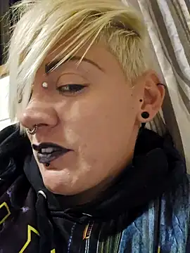 PinkTheHawk online show from March 13, 8:59 am