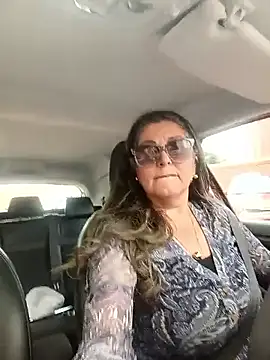 Snapshot of emma_tour chatting on September 19, 4:18 pm emma tour online show from September 19, 4:18 pm