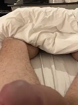 Snapshot of Romain2841 chatting on March 14, 6:24 pm Romain2841 online show from March 14, 6:24 pm