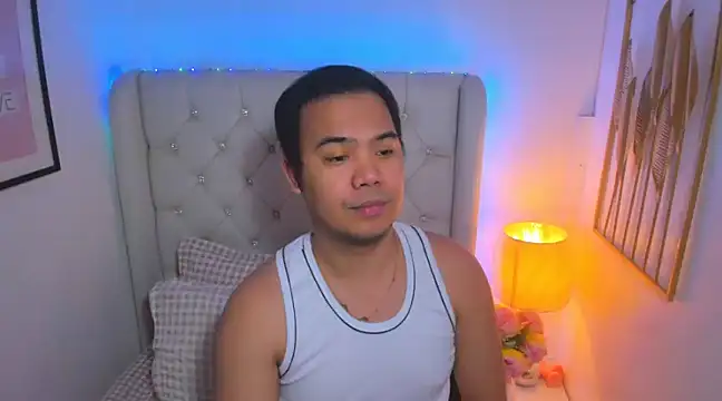 AsianZero online show from March 21, 5:02 pm