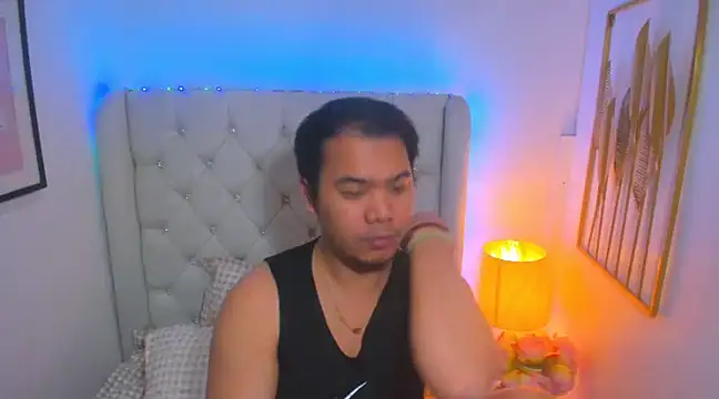 AsianZero online show from March 22, 8:37 pm