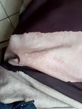 geroom online show from December 25, 6:09 pm