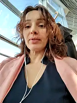 EvaXOAir online show from December 18, 6:08 am