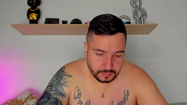 camilo restrepo21 online show from September 26, 12:36 am