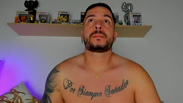 Snapshot of camilo_restrepo21 chatting on February 17, 2:08 am camilo restrepo21 online show from February 17, 2:08 am