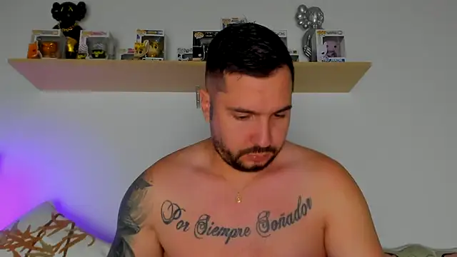 Snapshot of camilo_restrepo21 chatting on February 19, 1:23 am camilo restrepo21 online show from February 19, 1:23 am