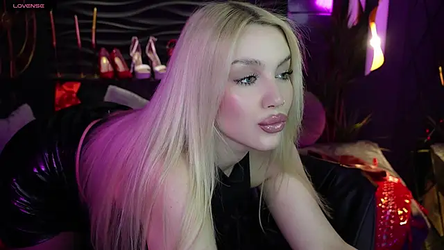 MistressDarsy online show from March 13, 5:39 pm