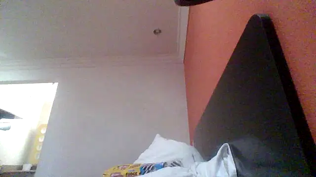 Snapshot of Tramontas chatting on March 9, 1:42 am Tramontas online show from March 9, 1:42 am