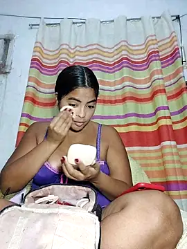 Snapshot of missmelissa_ chatting on September 20, 10:27 am missmelissa online show from September 20, 10:27 am