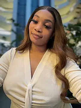   Nessa   online show from December 22, 1:11 pm