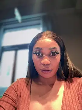   Nessa   online show from January 17, 3:00 pm