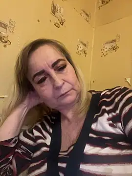 Irina2909xh online show from February 7, 7:49 pm