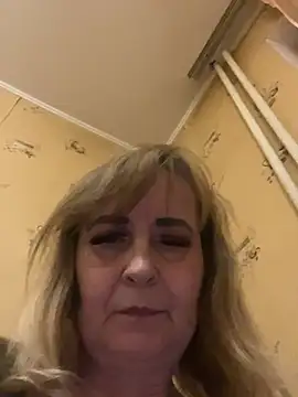 Irina2909xh online show from March 29, 10:32 pm