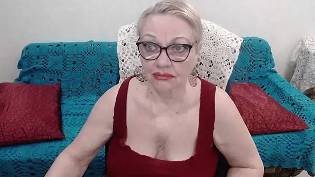 xHoneyLadyx online show from May 14, 12:23 pm