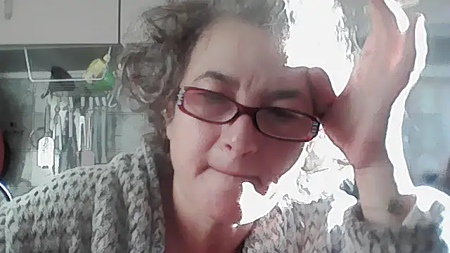 Snapshot of Sunnylarrah chatting on September 22, 4:58 am Sunnylarrah online show from September 22, 4:58 am