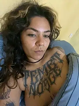 donnaluna online show from October 17, 1:35 pm