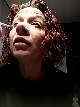 Snapshot of jennylovence chatting on November 3, 8:15 am jennylovence online show from November 3, 8:15 am