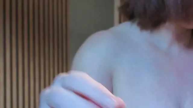 Snapshot of jennylovence chatting on February 3, 9:03 am jennylovence online show from February 3, 9:03 am