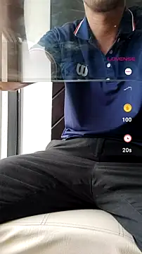 Snapshot of Business_dickkk chatting on August 5, 3:26 pm Business dickkk online show from August 5, 3:26 pm