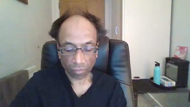 Snapshot of rauncher1 chatting on April 20, 8:17 am rauncher1 online show from April 20, 8:17 am